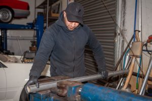 exhaust repair Keilor